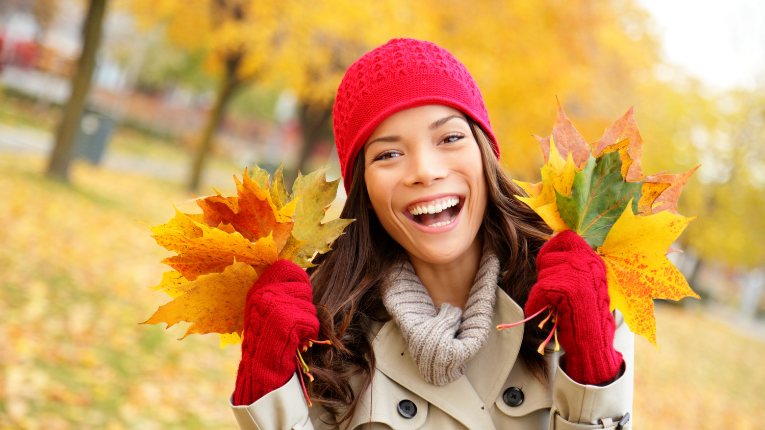 Do You Really Need Sunscreen in the Fall and Winter? (Yes - Here’s Why)