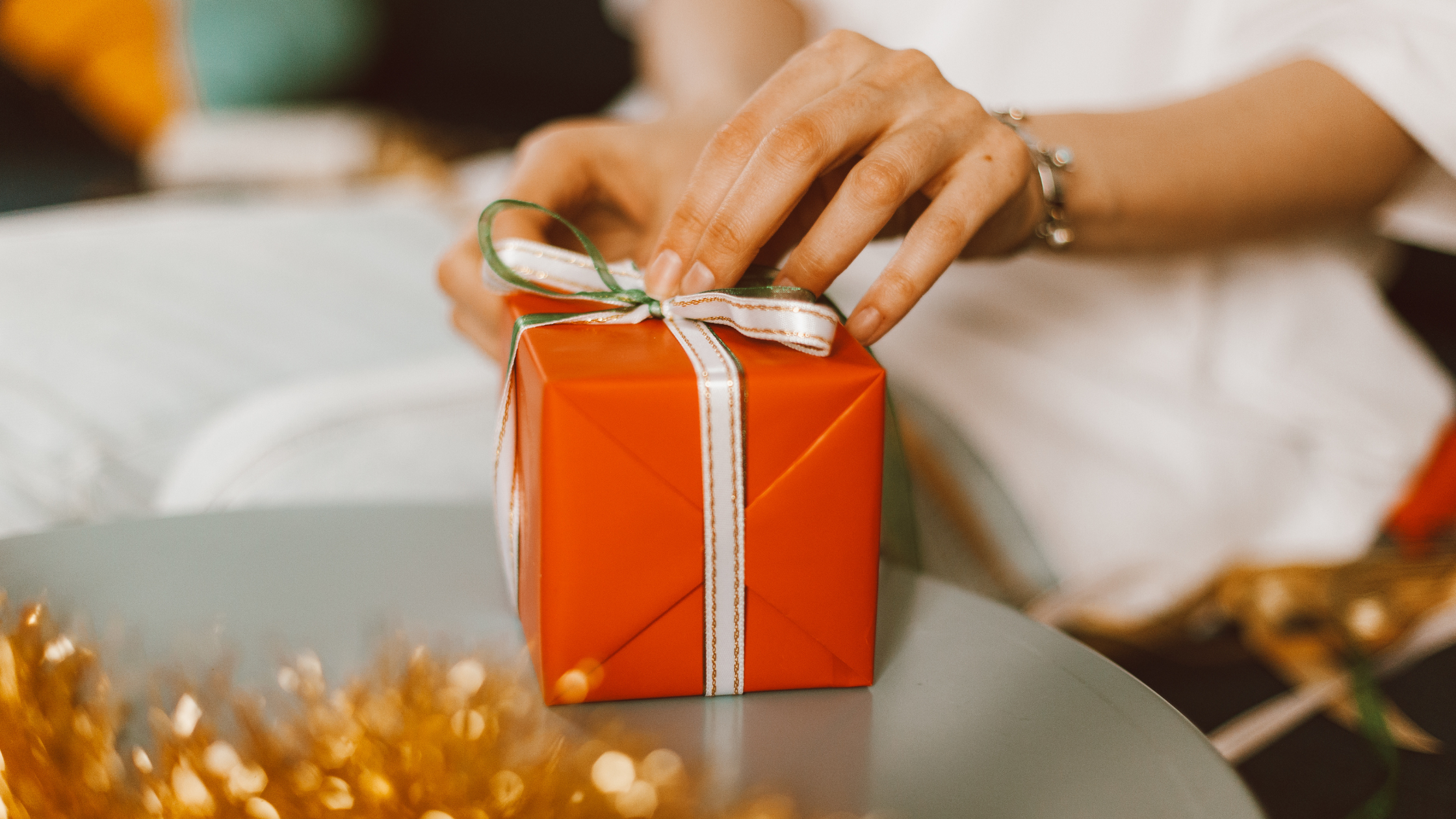4 Reasons to Gift Mineral Sunscreen for the Holidays